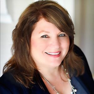 Meet your Posher, Donna